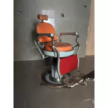 Cadeira Ferrante Toda Original De Fábrica Bem Conservada