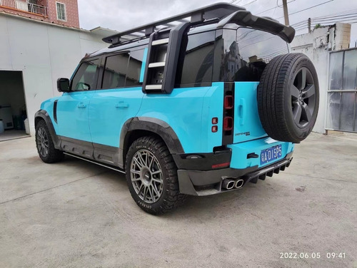 Spoiler Fibra Carbono Land Rover Defender 110 Foto 3