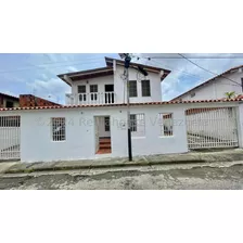$ $ Casa En Venta La Piedad Norte Cabudare Codigo 24-23855 Svd $ $ 