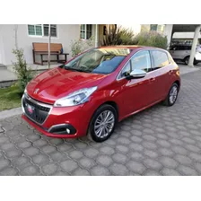 Peugeot 208 Pure Tech 1.2 Manual