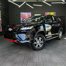 Toyota Fortuner Legender Vxr V6