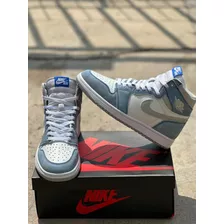 Jordan Retro 1 Azul Blanco 27 Cm