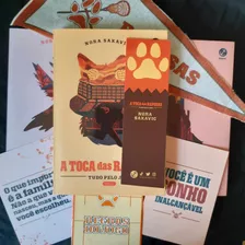 Livro - Trilogia - A Toca Das Raposas - Nora Sakavic