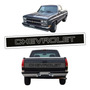 Emblemas Chevrolet Silverado Letras Cromadas Dos Piezas