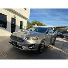 Ford Fusion Titanium