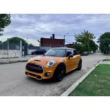 Mini Cooper S 2016 2.0 F56 Look Jcw 192cv