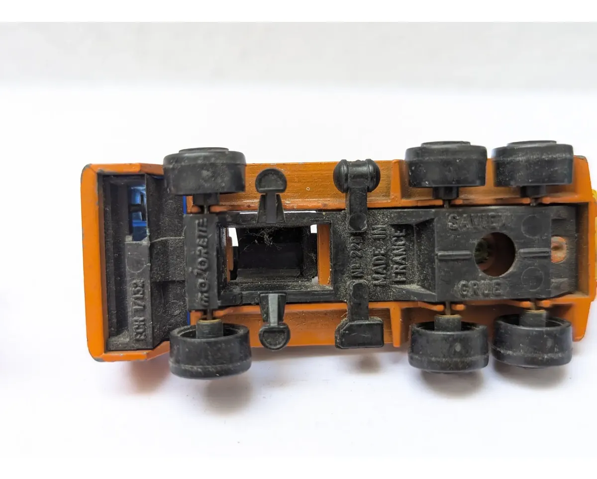 Miniatura 11