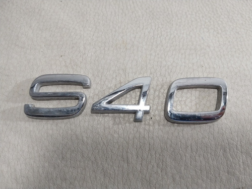 Emblema Cajuela 2.0 T Volvo S40 V40 Modelo 1996-2004 Foto 5