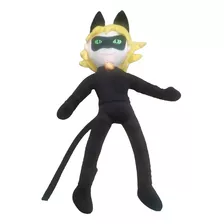 Boneco Pelúcia Cat Noir Miraculous 51cm