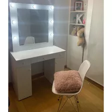 Maquillador Tocador Escritorio Con Espejo Y Luces Incluidos!