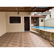 Lindo Sobrado Com Piscina Em Itanhaém