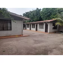 Casa En Venta En Zona Comercial Sobre Avenida