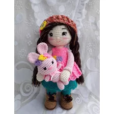 Amigurumi Muñeca Con Sombrero Y Peluche Tejida A Crochet
