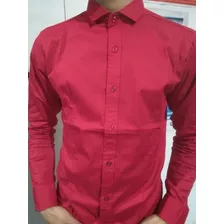 Camisa Elastizada Hombre. Varios Tonos.