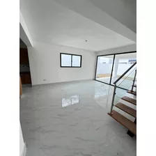 Hermosa Casa De Renta Y Venta