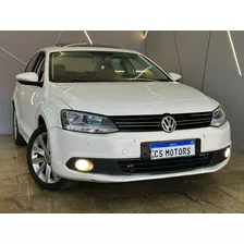 Volkswagen Jetta Confortline 2.0 + Teto Solar + Baixo Km