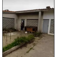 Casa, Galpón Y Terreno En Venta