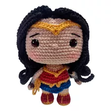 Boneca Mulher Maravilha Estilo Funko Em Amigurumi 