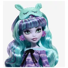 Monster High Muñeca Creepover Twyla Con Un Atuendo Detallado Y Accesorios Para Niñas De 4 Años En Adelante