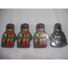 Boneco Estojo Metal Super Herois Batman Robin Lego Etc..