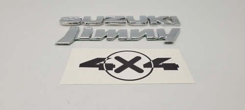Suzuki Jimny Emblemas  Foto 4