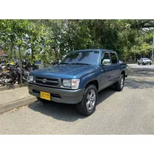 Toyota Hilux 2.5 D.c 4x2 2000