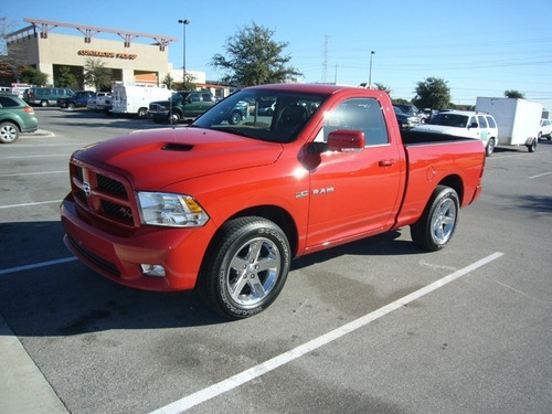 Rines 20 Dodge Ram 1500 R/t #1dy13sz0ab 1 Pieza Foto 5