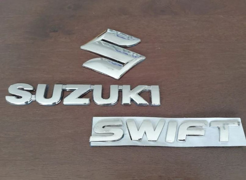 Emblemas Suzuki Cajuela Swift Foto 2