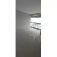 Apartamento 2 Dormitórios Na Região Central De Apucarana