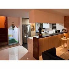 Apartamento Amoblado En Arriendo Ubicado En Poblado Sector El Tesoro (30137).