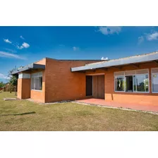 Casa Campestre En Renta/venta En Pereira - Pueblito Cafetero