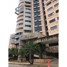 Sky Group, Vende Penthouse Duplex En Res. Luxor Suite. Urb. Valle Blanco En Municipio Valencia. Jose R Armas. Ata-1460