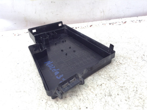 Tapa Caja Fusibles Mazda 3 Sedan Mod 07-09 Foto 4