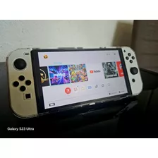 Vendo Nintendo Switch Oled 