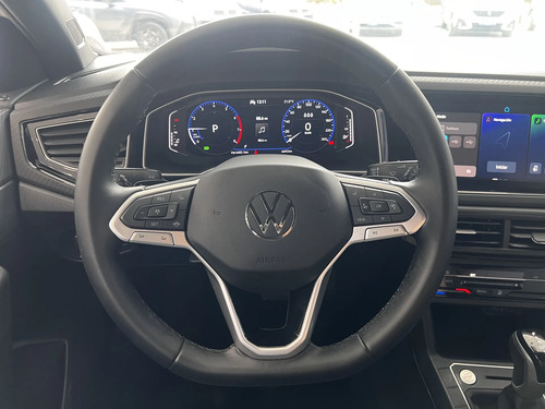VOLKSWAGEN NIVUS 1.0 HIGHLINE AT