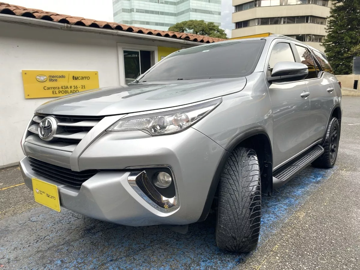 Toyota Fortuner 2.4 4x2 Diesel 2019