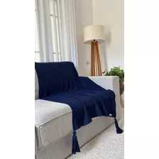 Peseira Manta Decorativa Pompom Sofá Cama Tricot 150x90cm Cor Azul-marinho Desenho Liso