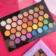 Paleta De Sombras Anylady 38 Tonos Modelo - g a $26