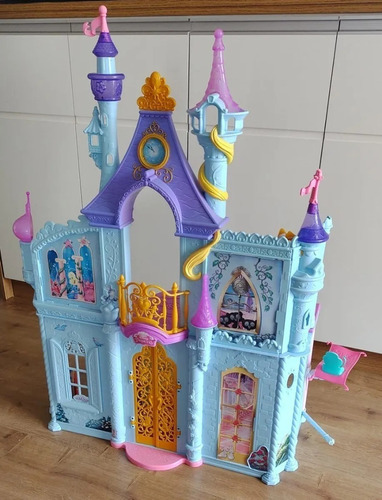 Castelo Disney Princesas Royal Dreams Castle