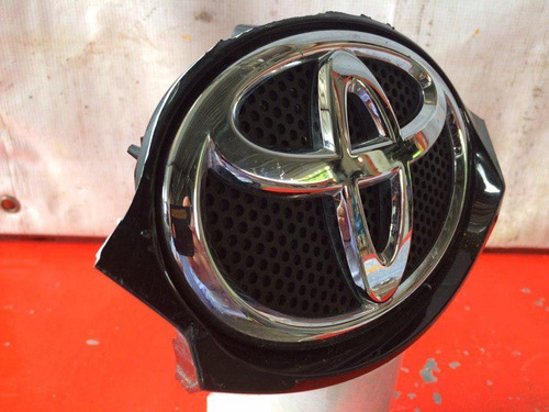 Emblema Delantero Toyota Rav4 Sienna Con Detalle  15621 Foto 7