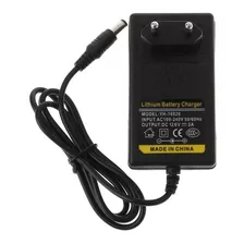  Fonte De Alimentação Carregador Dc 12.6v 2a 