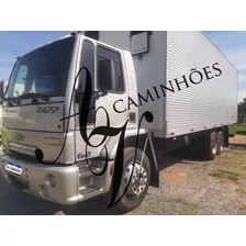 Ford Cargo 2422 2009 6x2 Baú 