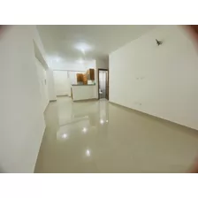 Apartamento En La Zona Universitaria En Venta Proximo Sectores Como Gazcue, La Esperilla 