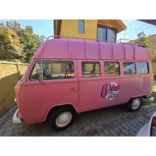 Volkwagen Kombi Modificada