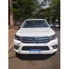 Toyota Hilux 2.8 Srx 4x4 Cd 16v Diesel 2017/18 Revisada 