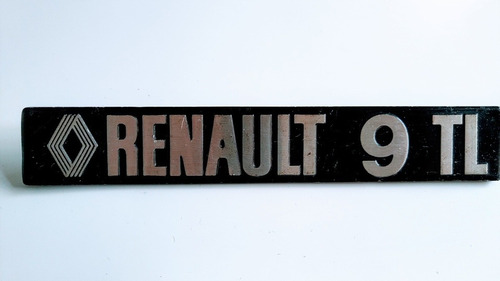 Renault 9 Tl Emblema  Foto 2