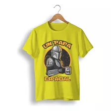 Remera: Un Papa Espacial Star Wars Memoestampados