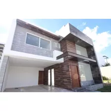  Al Costo Se Vende Casa En La Loma (lomas De Angelópolis)