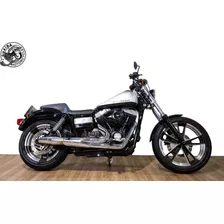 Harley Davidson - Dyna Super Glide Customizada