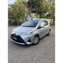Toyota Vitz Japonés